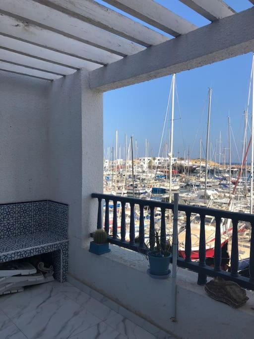 Jemmal Apartment | Monastir Un bel appartement avec vue sur le port