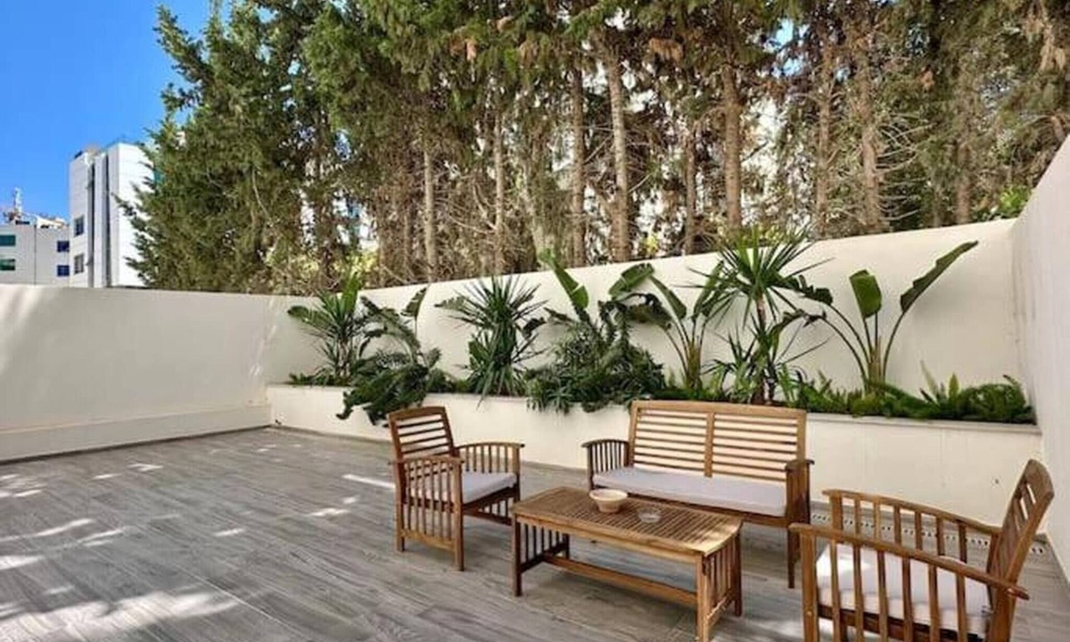 Les Berges Du Lac II Apartment | Onyx Apartment at Lake 2 with beautiful terrace
