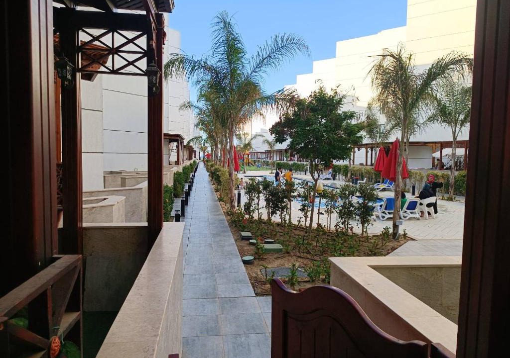 Al-Manasrah Apartment | paradise porto said garden challet for families