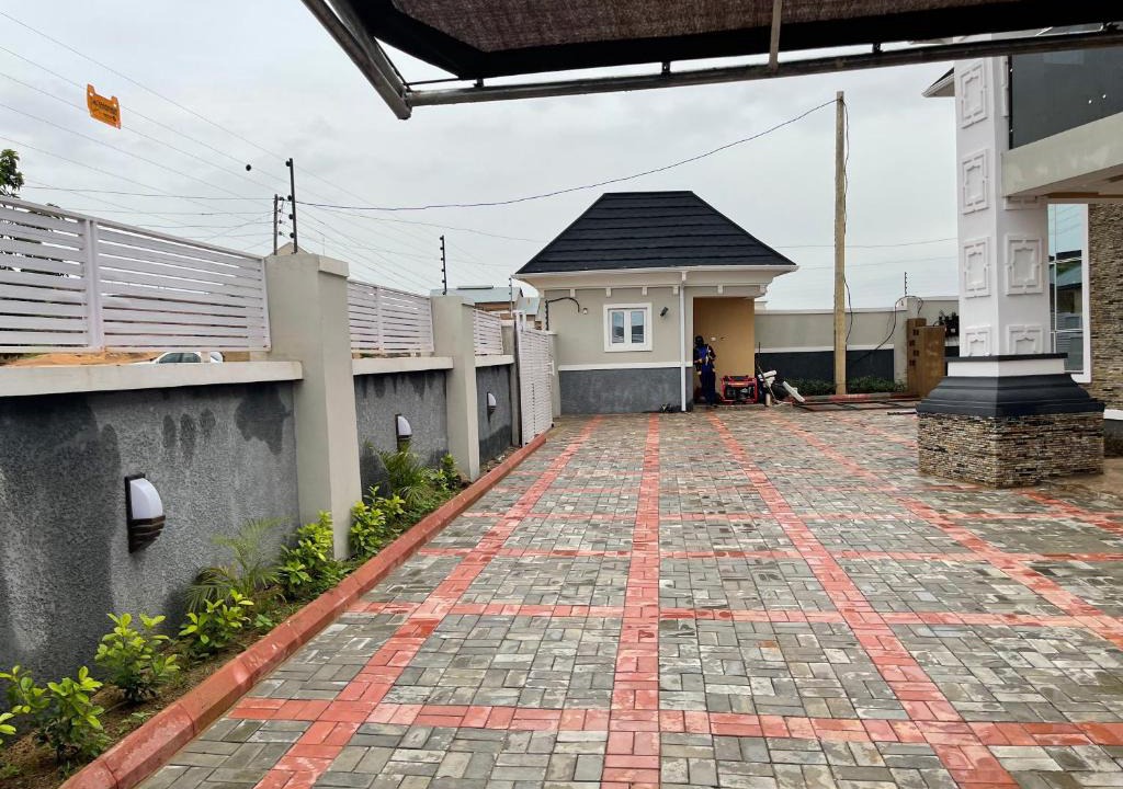 Jos House | Ramada Apartment