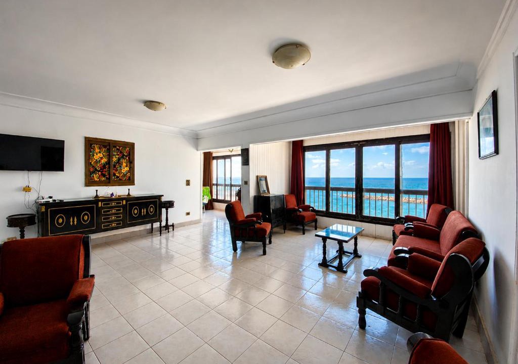 Al-Muntazah Apartment | Relaxing 4 Bedroom Sea View Apartment - Spacious & Comfortable