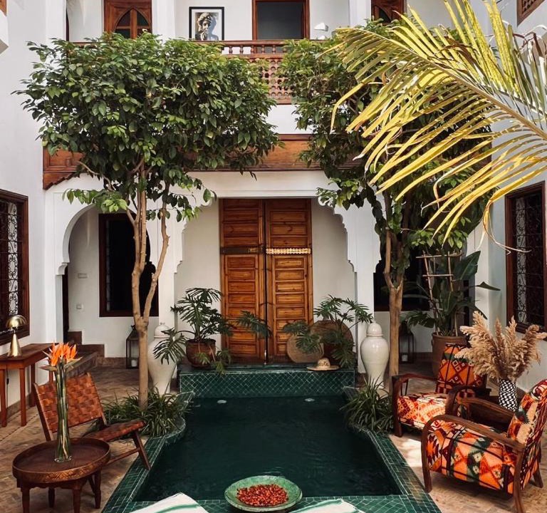 Sidi Ben Slimane El Jazouli Villa | Riad privé Sadaka Bassin Rooftop