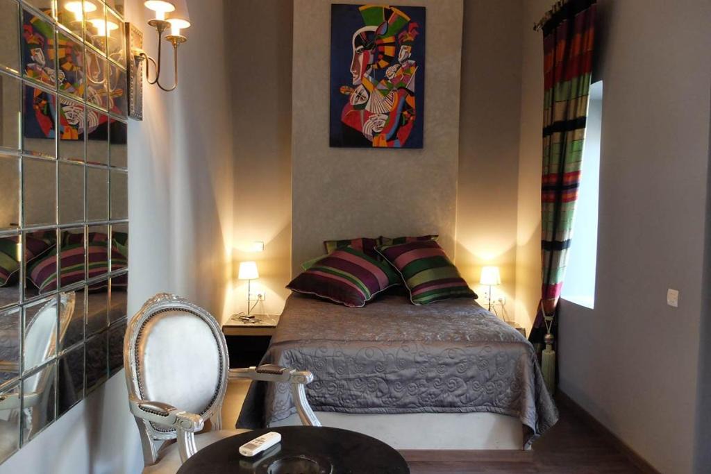 Riad Zitoun Jdid House | Room in Guest room - Riad Ralhaya, calm and voluptuous luxury in the heart of Marrakech - 5