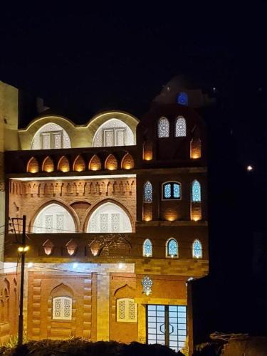 Luxor Apartment | Shahhat Apartments - Habu Temple & Mountain View