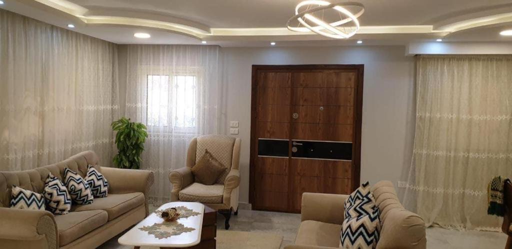 Sheikh Zayed City Apartment | Sheikh Zayed City duplex with garden 4 bedrooms 2 sallon 3 bathroom big kitchen