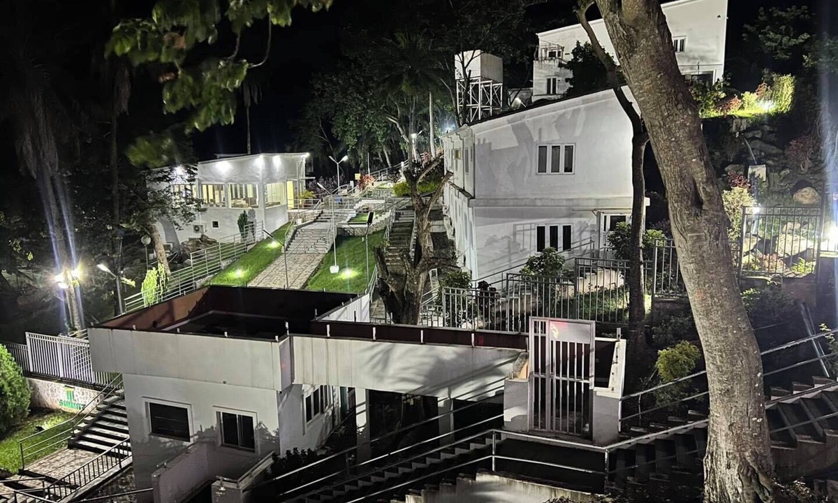Ado Ekiti Hotel | Summit Resort