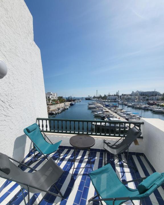 Hammam Sousse Apartment | SUPERBE APPARTEMENT S+4 VUE SUR LE PORT KANTAOUI
