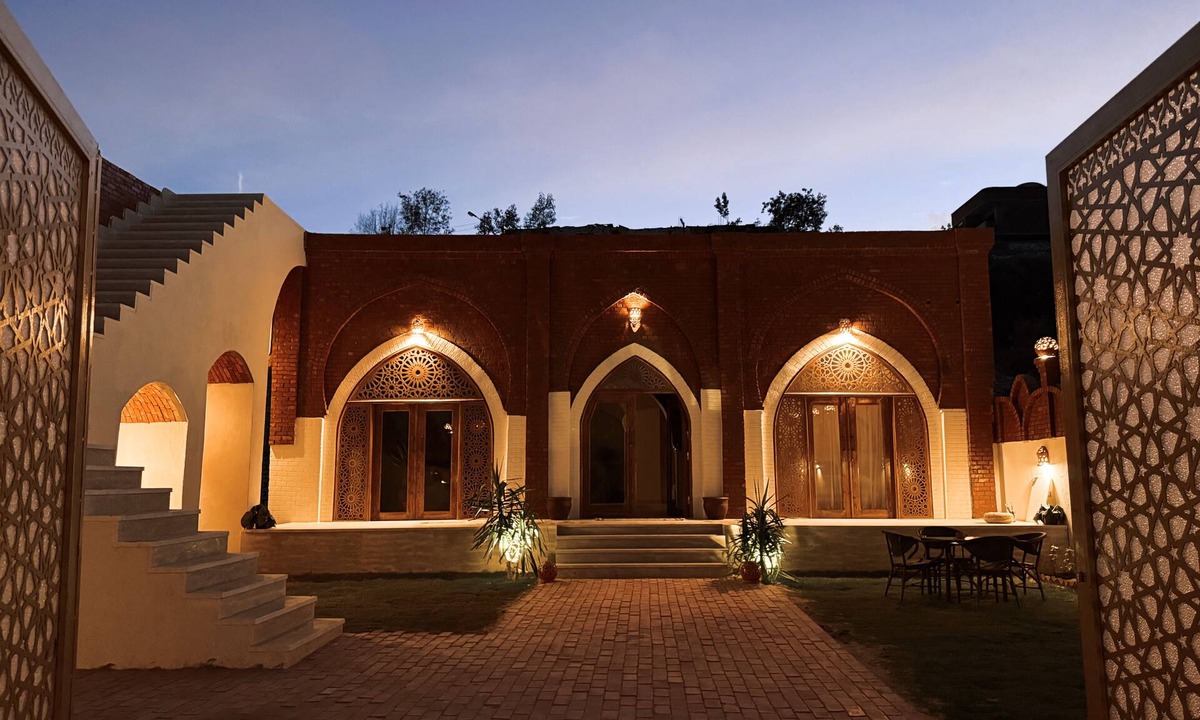 Luxor Villa | Temple Of The Golden Sun
