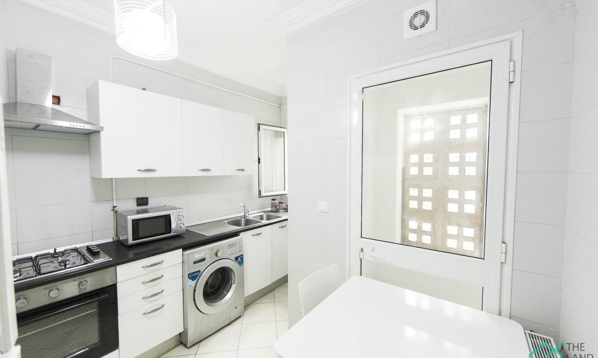 Les Berges Du Lac II Apartment | The Business Stay Spacious Well Located in Lac 2