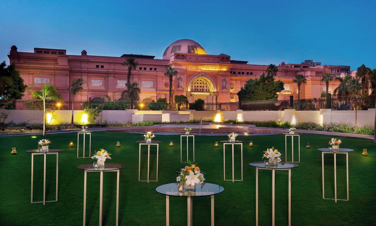 Qasr an-Nil Hotel | The Nile Ritz-Carlton, Cairo