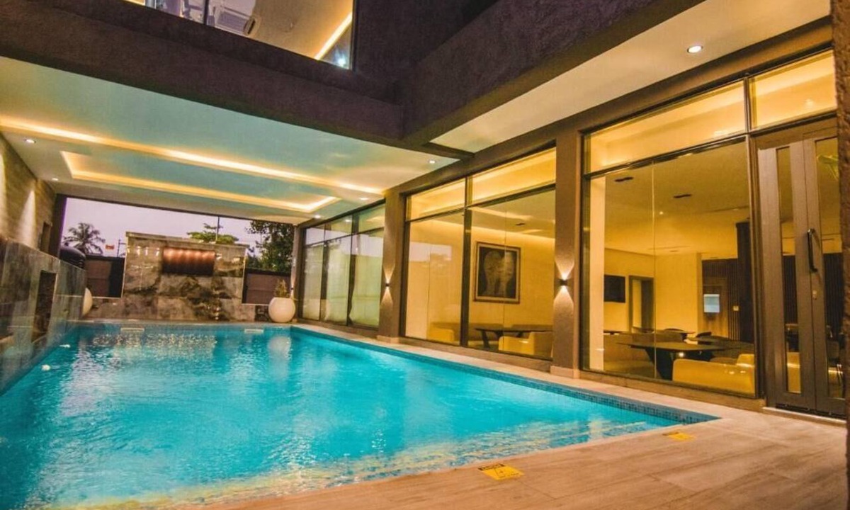 Ikeja Hotel | The Safron Hotel Ikeja