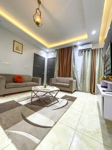 Ikeja Apartment | Three bedroom fully furnished shortlet apartment located in Allen Ikeja Lagos