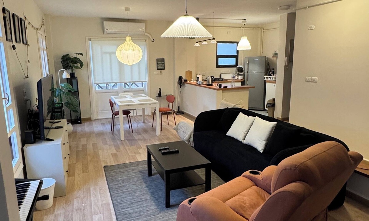 Al Rehab Apartment | Tranquil 1-bedroom apartment with AC in vibrant El Rehab