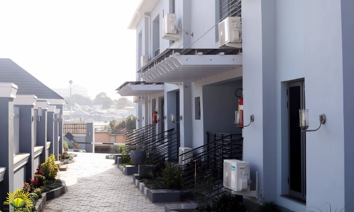 Jos Hotel | Valada Hotel and Resorts