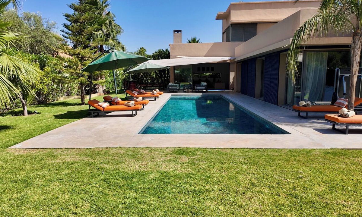 Tassoultante House | Villa Loulou, heated pool and breakfast included