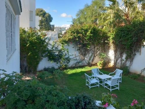 Sidi Daoud Villa | Villa Souad - havre de paix et charme tunisien aux portes de Tunis