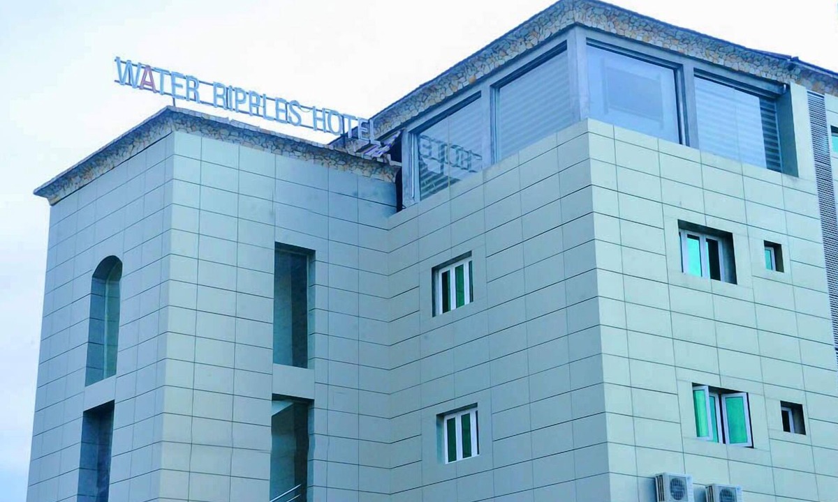 Ofin Hotel | Water Ripples Hotel