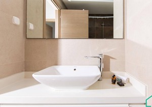 Luxueux Apt avec Jardin et garage privés @ Marsa