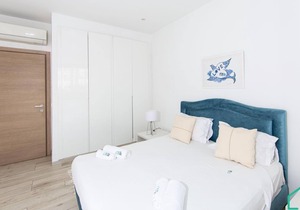 Luxueux Apt avec Jardin et garage privés @ Marsa