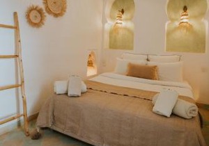 Riad Nanou - Private Riad with Pool & Rooftop