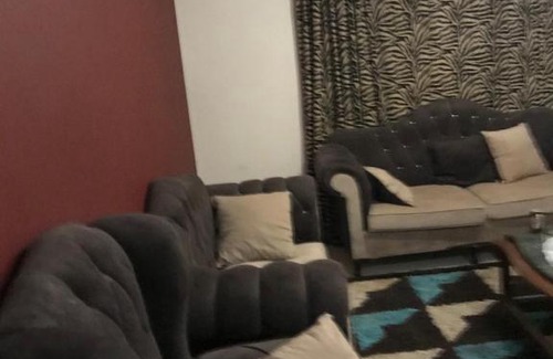 Pyramids Gardens Apartment | شقة 2غرفة 2حمام ومطبخ الجيزة