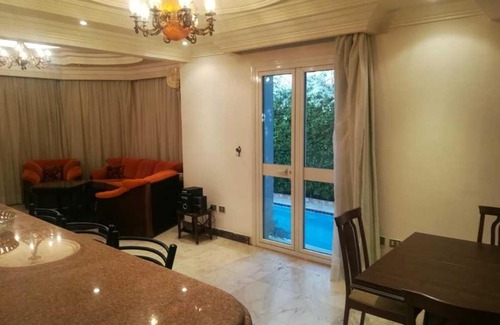 Agouza Apartment | شقه فندقيه ملوكي تطل على النيل بالعجوزة