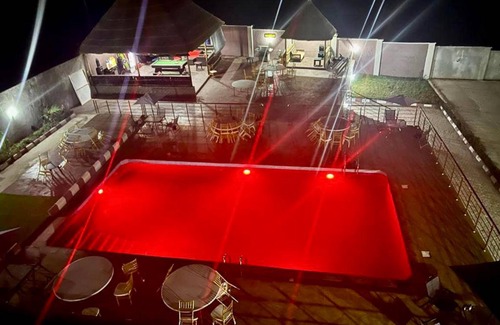 Elu Hotel | 100 m² Hotel ∙ 3 bedrooms ∙ 12 guests