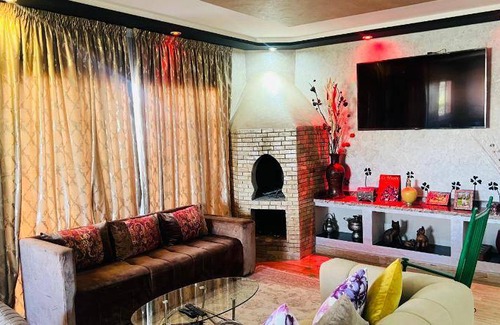 Tamazouzte Villa | 2000 m² Villa ∙ 4 bedrooms ∙ 12 guests