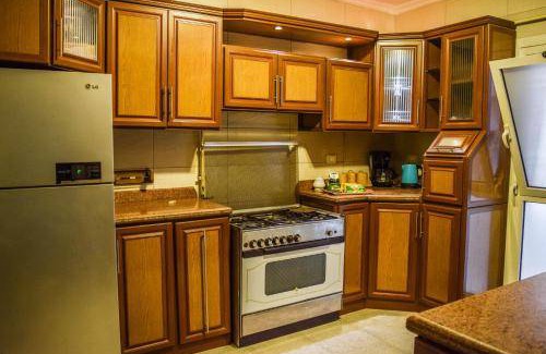 Heliopolis Apartment | 225 m² Apartment ∙ 3 bedrooms ∙ 7 guests