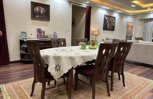 Giza Apartment | 240 m² Apartment ∙ 2 bedrooms ∙ 5 guests