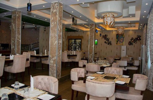 Akure Hotel | 30 m² Hotel ∙ 4 guests