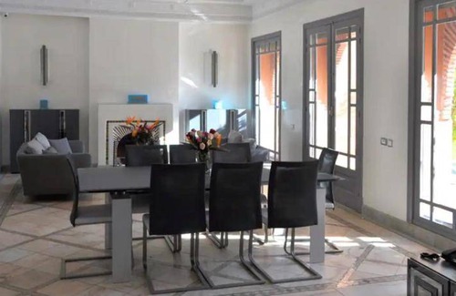 Palmeraie Villa | 450 m² Villa ∙ 5 bedrooms ∙ 11 guests