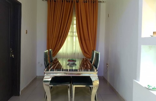 Benin City Apartment | 50 m² Apartment ∙ 2 bedrooms ∙ 4 guests