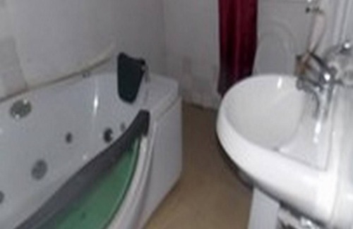 Ikorodu Resort | 80 m² Private room ∙ 2 bedrooms ∙ 3 guests