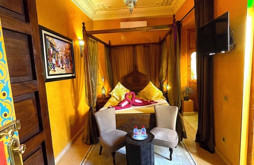 Mechouar-Kasbah House | Beautiful riad exclusively in Marrakech, "Riad La Perle Rouge"