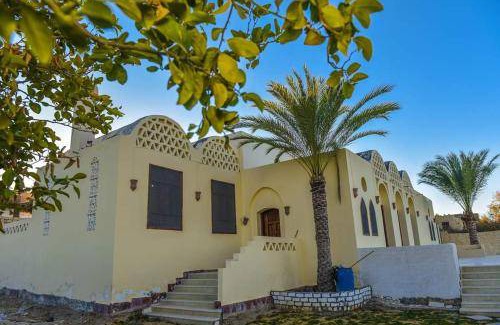 Tunis Village Bed & Breakfast | Bed and breakfast ∙ 10 guests