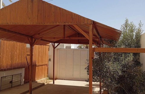 Houmt Souk Apartment | Charming 2-bedroom apartment in lovely Houmt Souk with AC