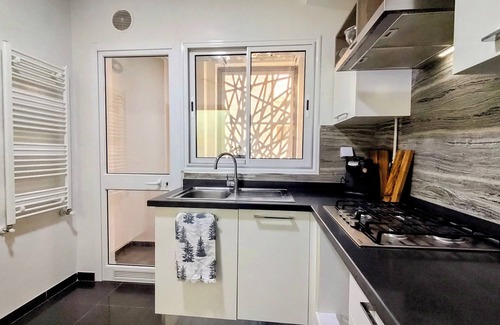 El Aouina Apartment | Cozy 1-bedroom apartment in charming Tunis with AC, WiFi