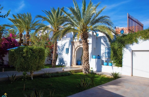 Erriadh House | Dar Amel Djerbahood