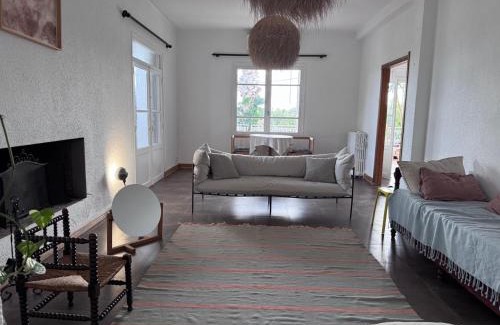 Amilcar Apartment | Dar Dido - 3 bedroom apartment in Carthage with WiFi, AC