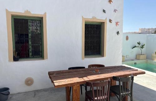 Erriadh House | Dar El Ayla, maison djerbienne Djerbahood