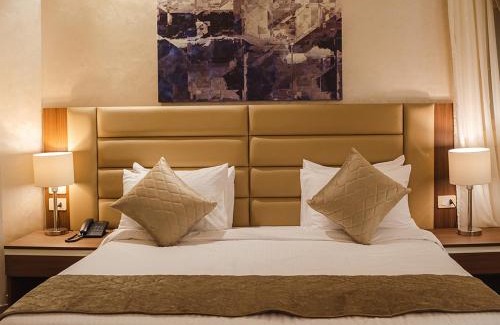 Madinat Al Ashir min Ramadan Hotel | Diamond Land Hotel