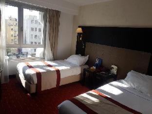 Tunis Hotel | Golden Tulip El Mechtel