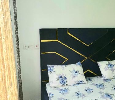 Ibadan House | Ibadan Express Hotel