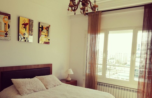 Les Berges Du Lac II Apartment | Jacuzzi with large View on Tunis lake & Tunisia Mall