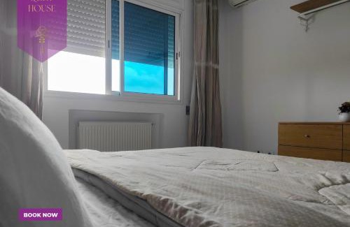 Les Berges Du Lac II Apartment | Light House by the Lake I Steps Away from carthage's Premier Shopping Malls