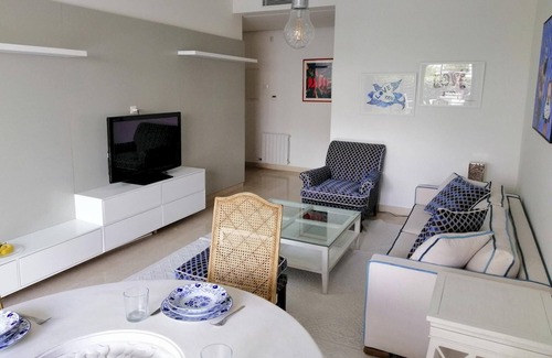 Sidi Daoud Apartment | Luxueux Apt avec Jardin et garage privés @ Marsa