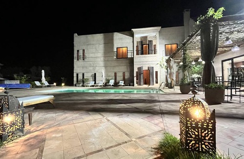 Oulad Hassoune Villa | 1000 m² Villa ∙ 9 bedrooms ∙ 20 guests
