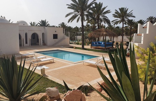 Djerba Midun Villa | Magnificent villa with swimming pool, quiet location, close to the beach and tourist activities