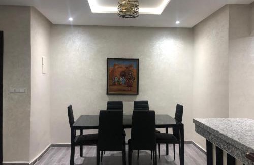 Semlalia Apartment | Modern apartment centre ville